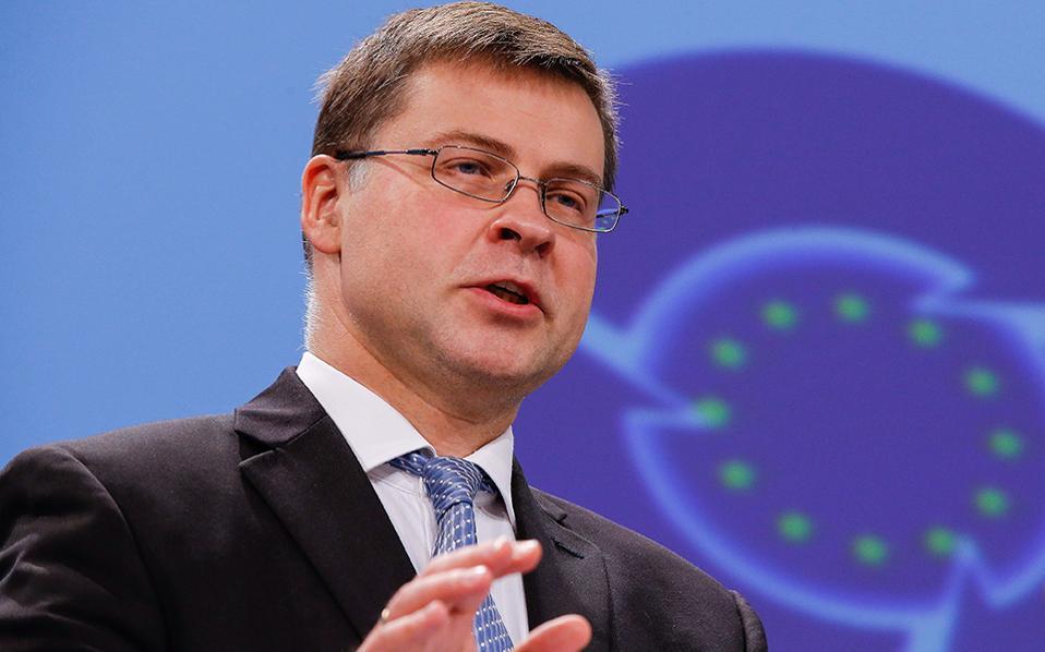 Dombrovskis: Greece, lenders risk euro zone instability if review talks drag on