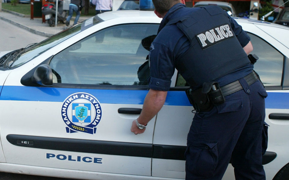 Police investigate Maroussi ELTA bomb attack