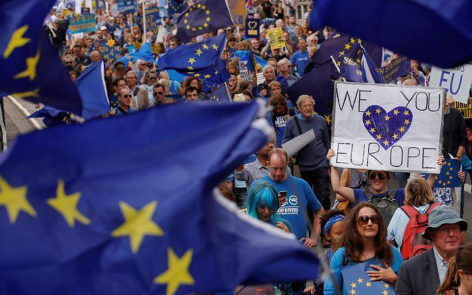 Appeal for ‘A genuine European Union to ensure welfare, security and democracy’