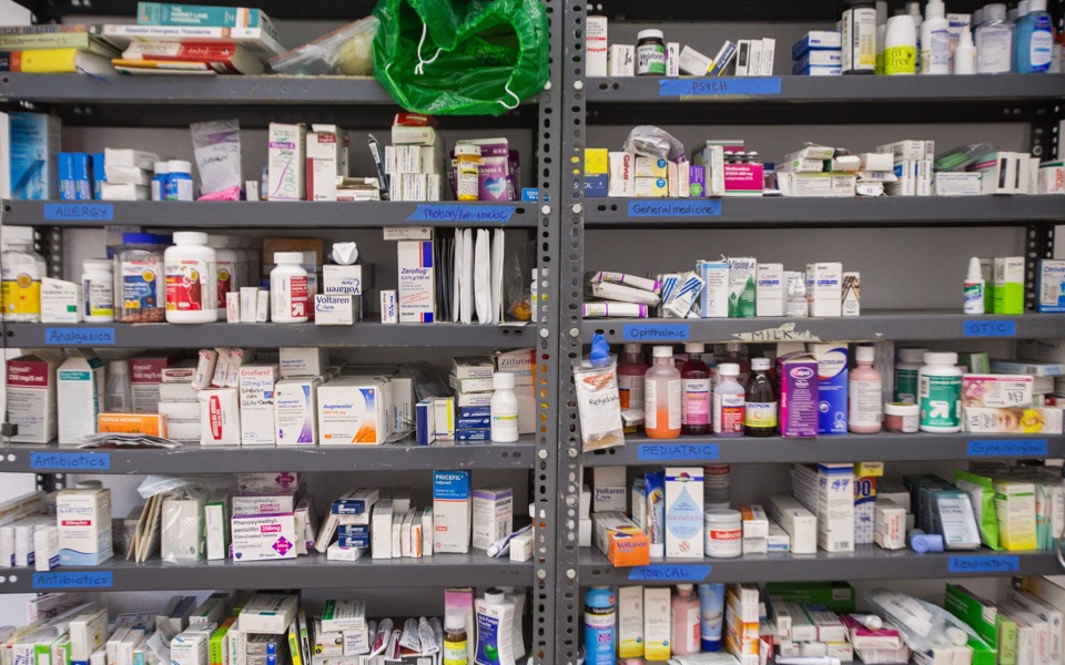 Thessaloniki pharmacist chief warns of medicine shortages