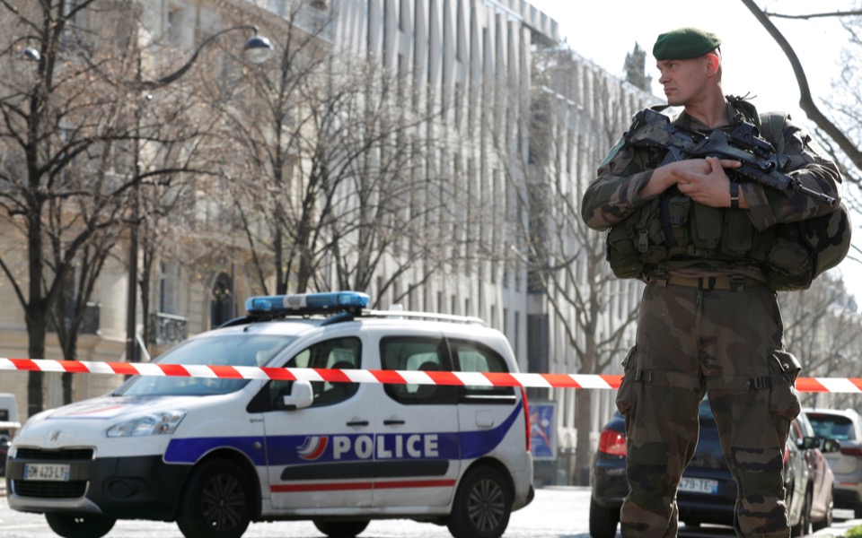 Parcel bombs stoke fears as terrorist group reappears