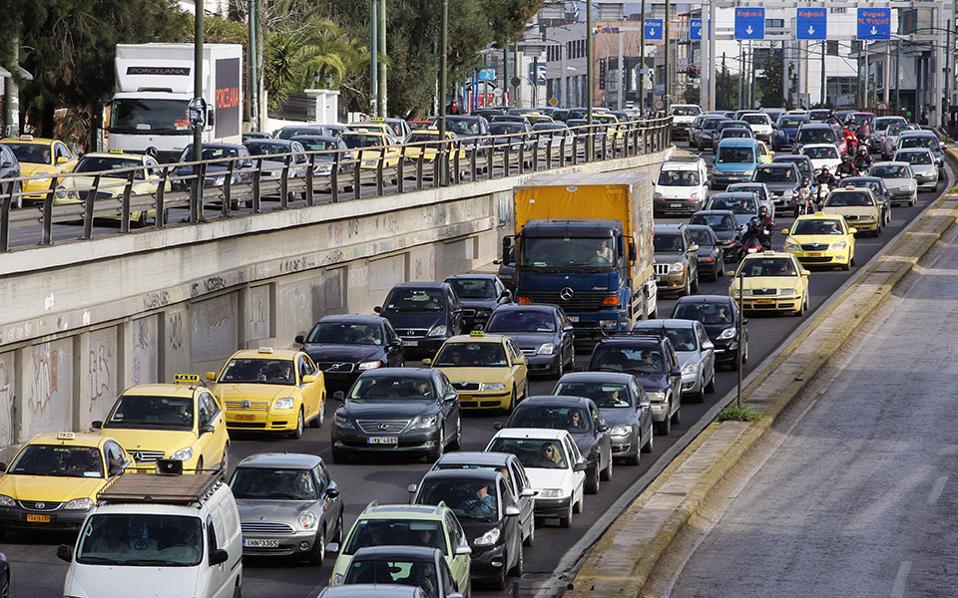 Strike causes traffic chaos in Athens