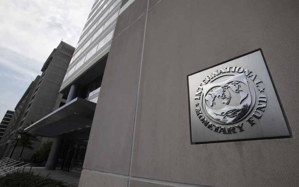 Greek government plays up IMF’s revised budget projections