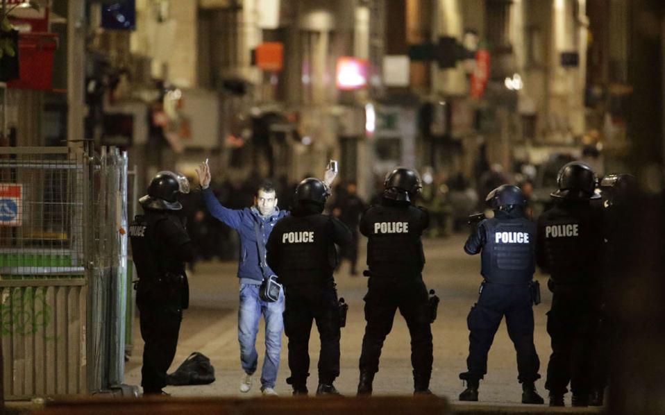 Athens assists Paris in terror probe