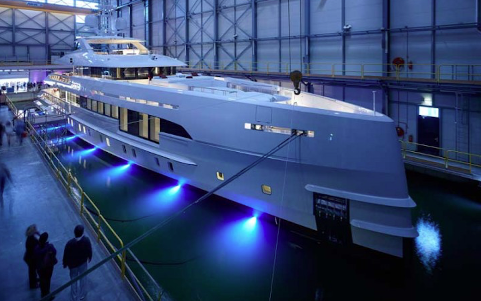 Heesen launches the world’s first FDHF with hybrid propulsion