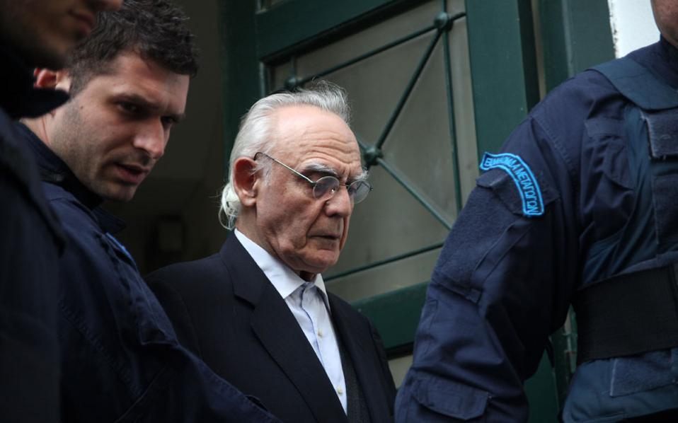 Tsochatzopoulos back in jail after failing to secure bail