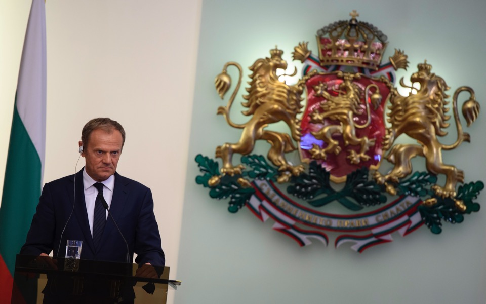 Tusk says EU stands firm on keeping Balkan migrant routes closed