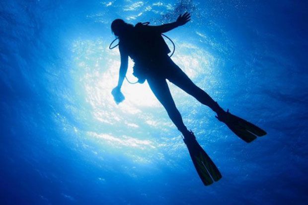 Professional diver, aged 47, drowns off Chios