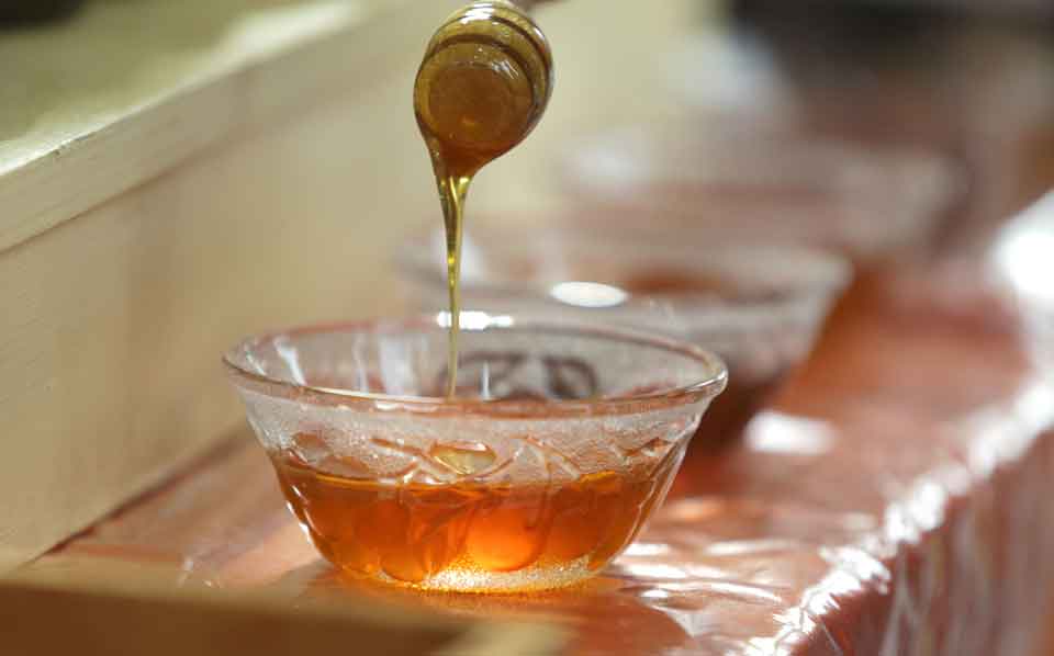 New trading regulations boost local honey, olive oil