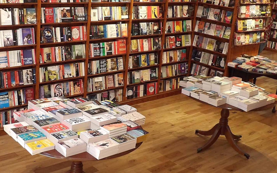 Publishing houses in Athens struggle as book stores close down without paying their dues