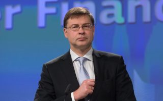 dombrovskis-says-it-is-too-early-to-talk-about-a-clean-exit