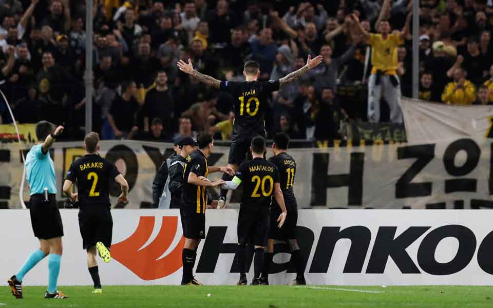 Livaja’s brace earns AEK a point against Austria