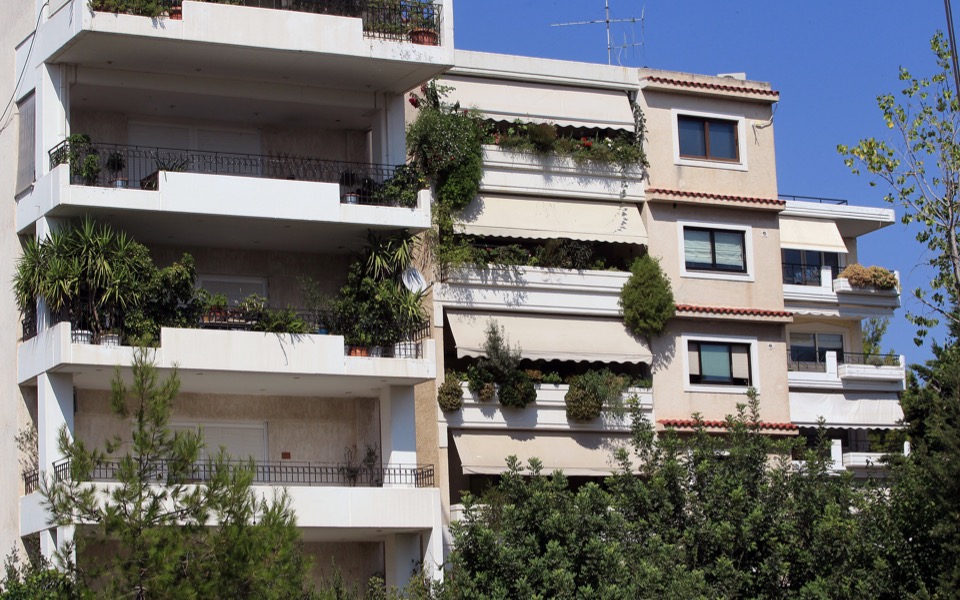 Crisis brings sea change to Greek housing market