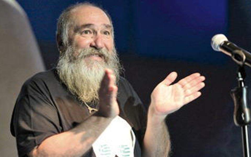 Comedian Tzimis Panousis hospitalized after heart attack