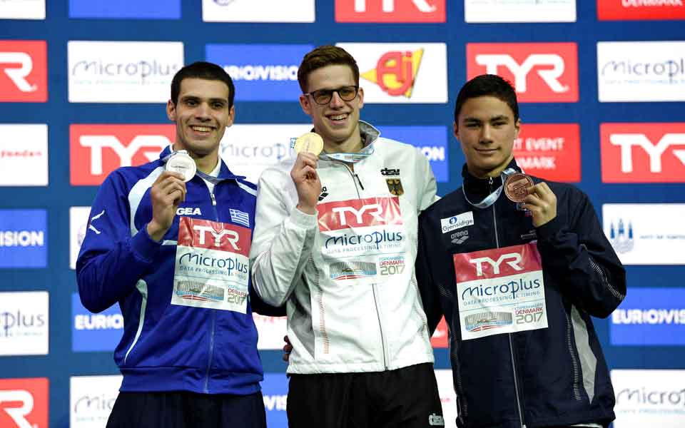 Vazaios earns silver at Short Course Europeans