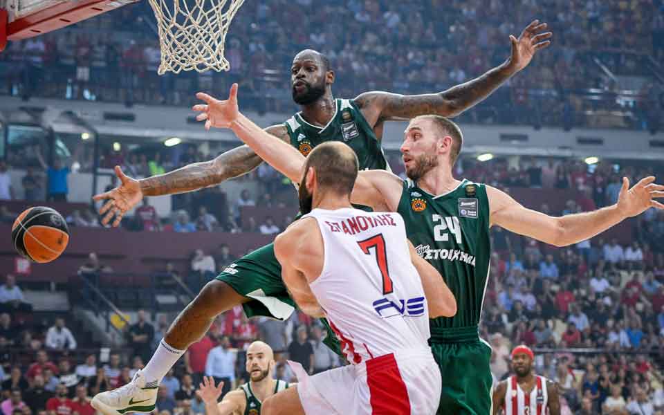 Panathinaikos cancels out Reds’ away win with another victory in Piraeus