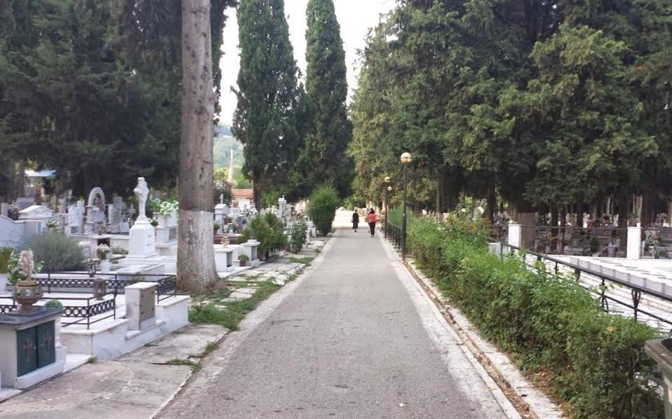Rodents infest cemeteries in Northern Greece