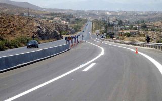 Separate tenders, different models for Cretan highway