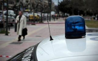 Seven in 10 Athenians worried about crime, report shows