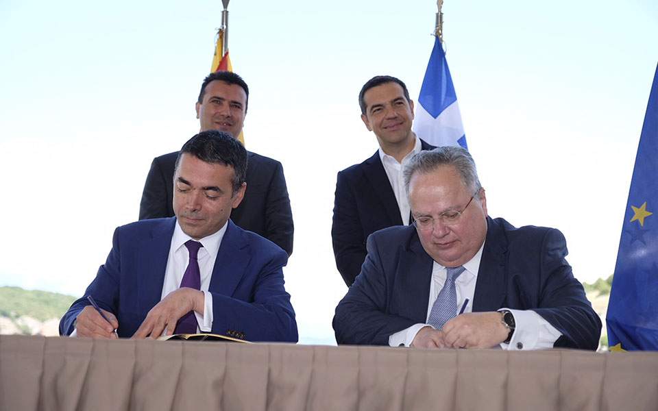 FM Kotzias dismisses quid pro quo claims on name deal with FYROM