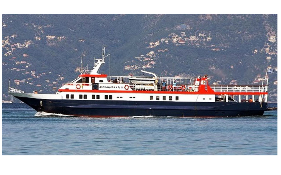 Small islands cut off from Corfu since Saturday due to ferry malfunction
