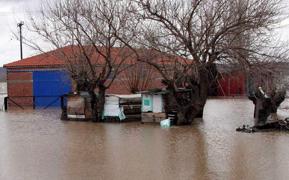 Bulgaria warns Greece, Turkey of floods