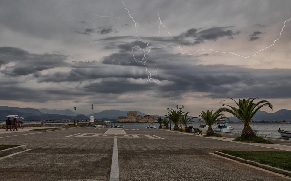Lightning surge recorded across Greece in June