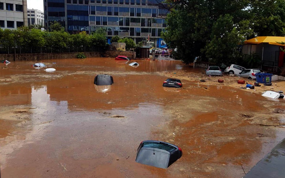 Athens suburbs hit by heavy rainfall, flash floods