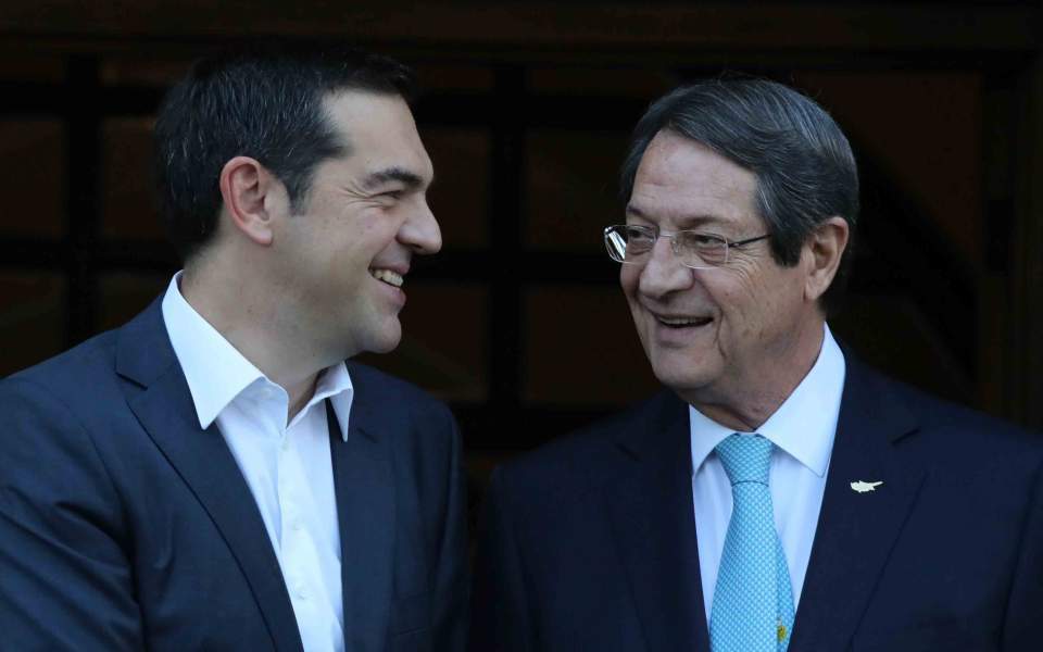 Tsipras, Anastasiades discuss Turkey, Cyprus