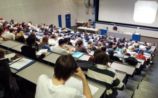 erasmus-program-students-upset-by-greek-bureaucracy