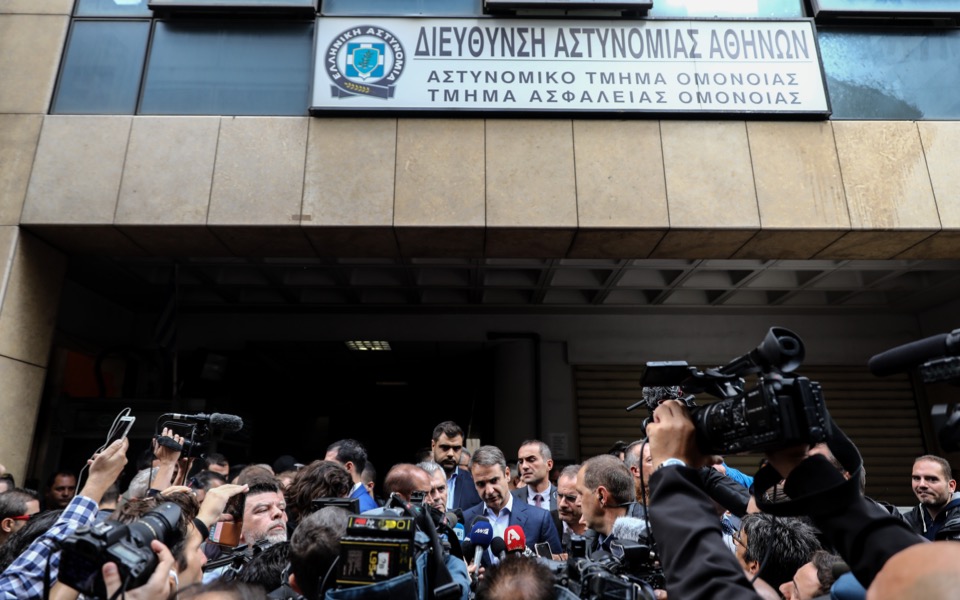Attack on Omonia police station puts pressure on government to curb crime