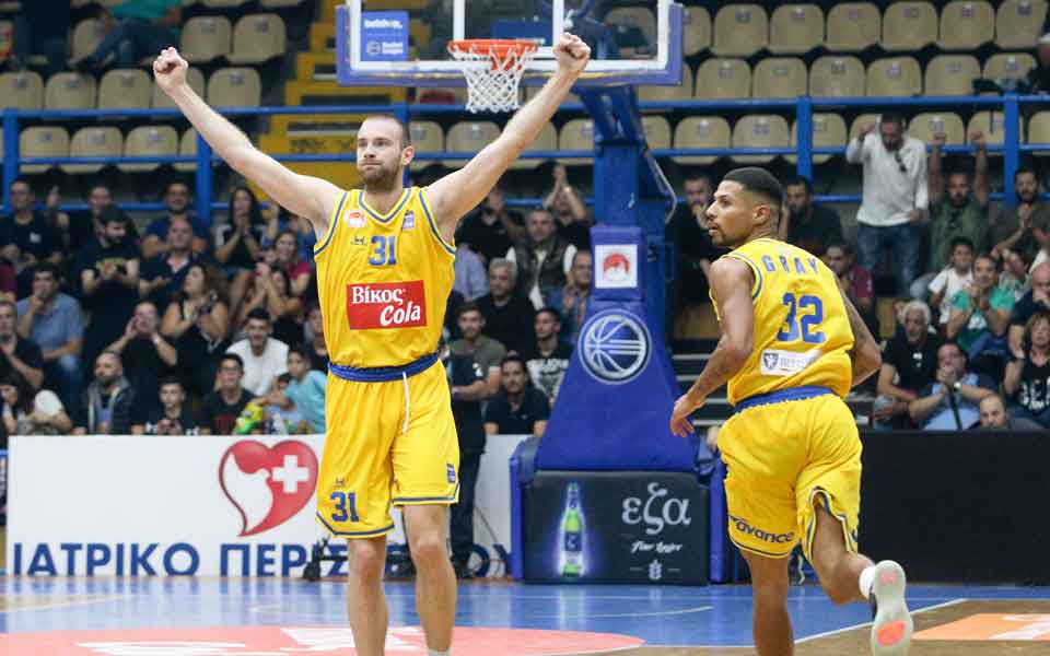 Peristeri keeps up with the Basket League’s big boys