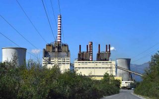 Crisis to put decarbonization off by up to two years