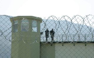 Law for early prison release extended, revised
