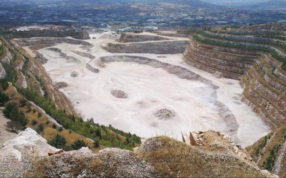 Municipalities react to quarry picks for landfills