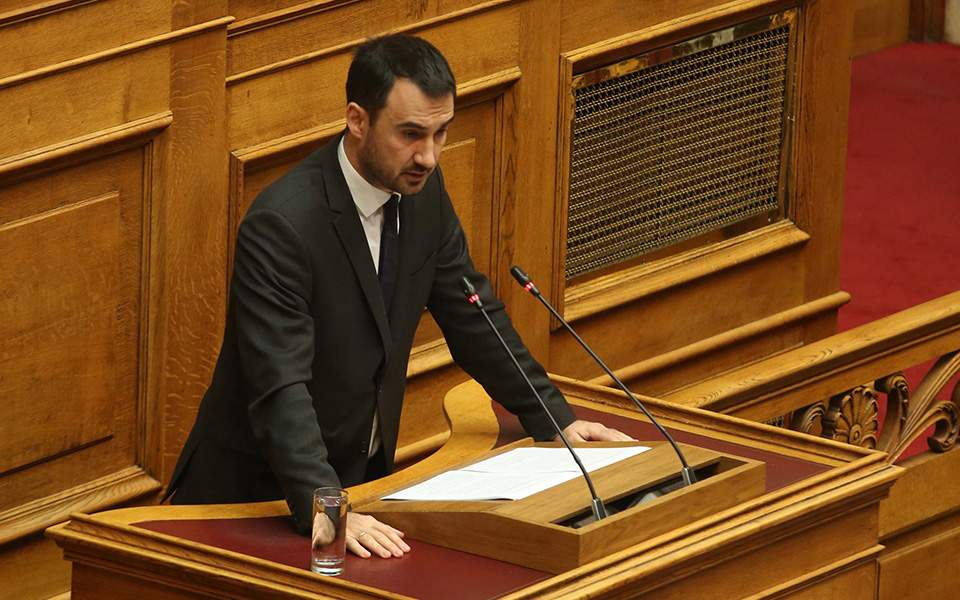 Gov’t plans to legislate right for Greeks abroad to vote