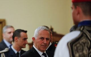 Apostolakis sworn in as defense minister