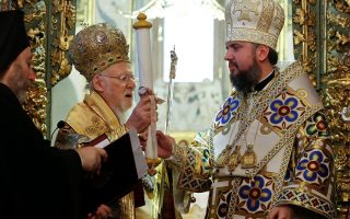 ecumenical-patriarch-presents-independence-decree-to-ukrainian-church-leader