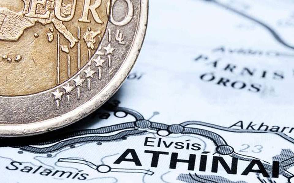 Greece raises 2.5 bln euros from 5-yr bond, attracts strong demand