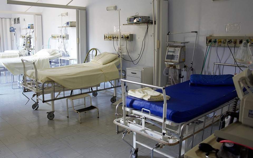 Patient dies in Zakynthos while waiting for bed in ICU