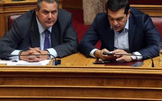 opposition-leader-former-ally-aim-at-tsipras-on-twitter
