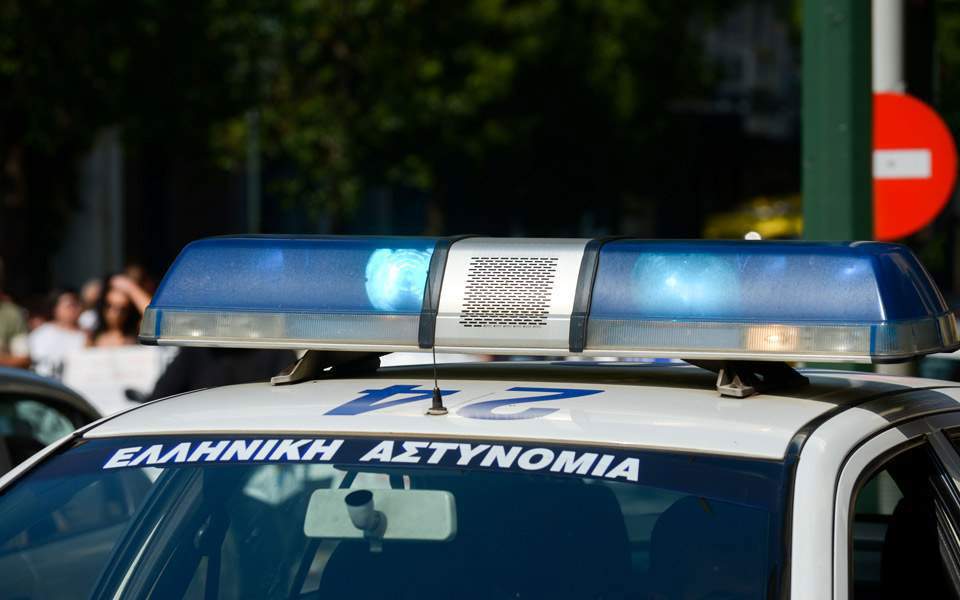 Policeman injured by hooded assailants in central Athens