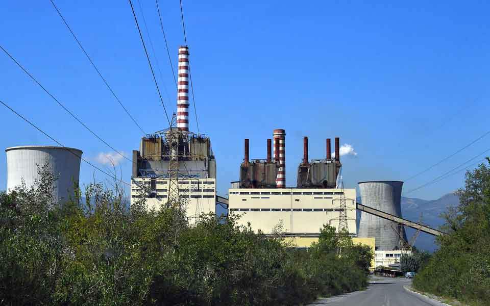 Greece gives investors another week for coal plant bids