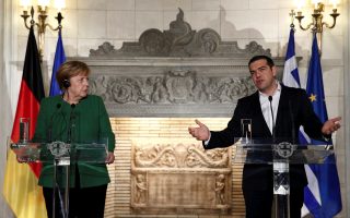FYROM name deal a ‘model’ for other regional problems, Tsipras says