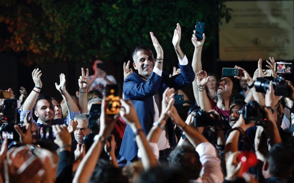 Mitsotakis hails ND victory, as Bakoyannis thanks supporters