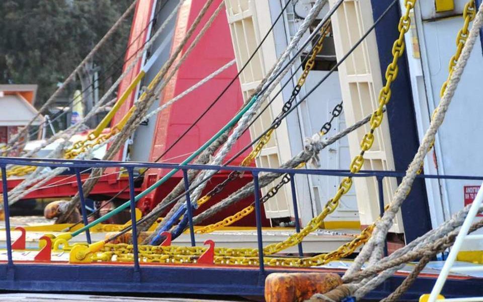 Dockworkers plan strike on July 3, leaving ferries tied up