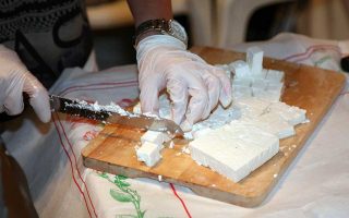 Exports of Greek cheese to Britain jump 162 pct in 10 years