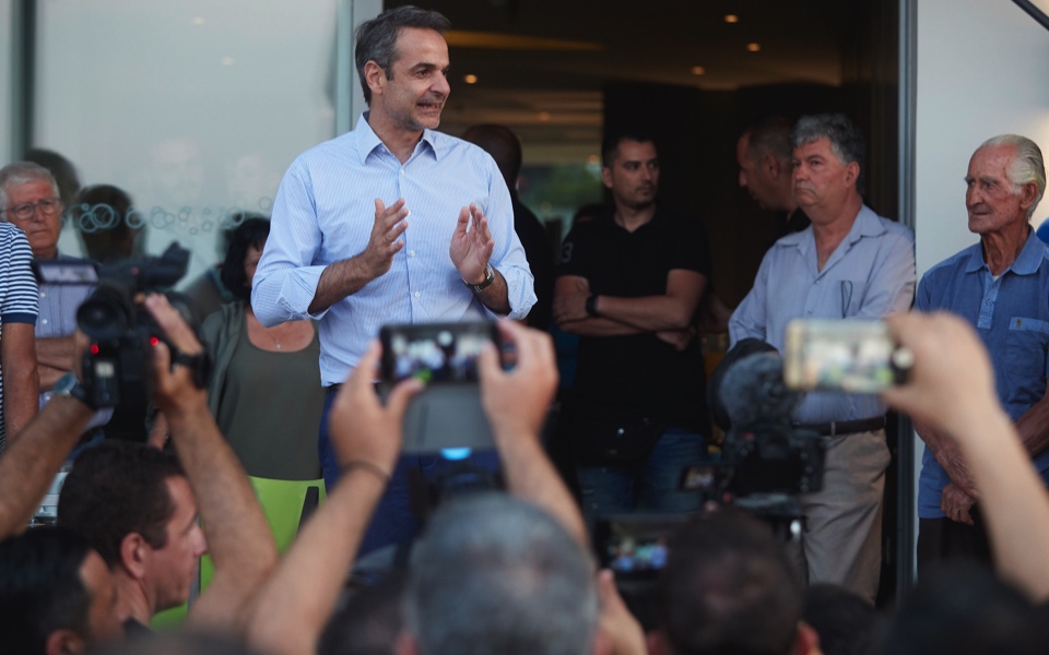 Mitsotakis aims for strong gov’t, new economic policy
