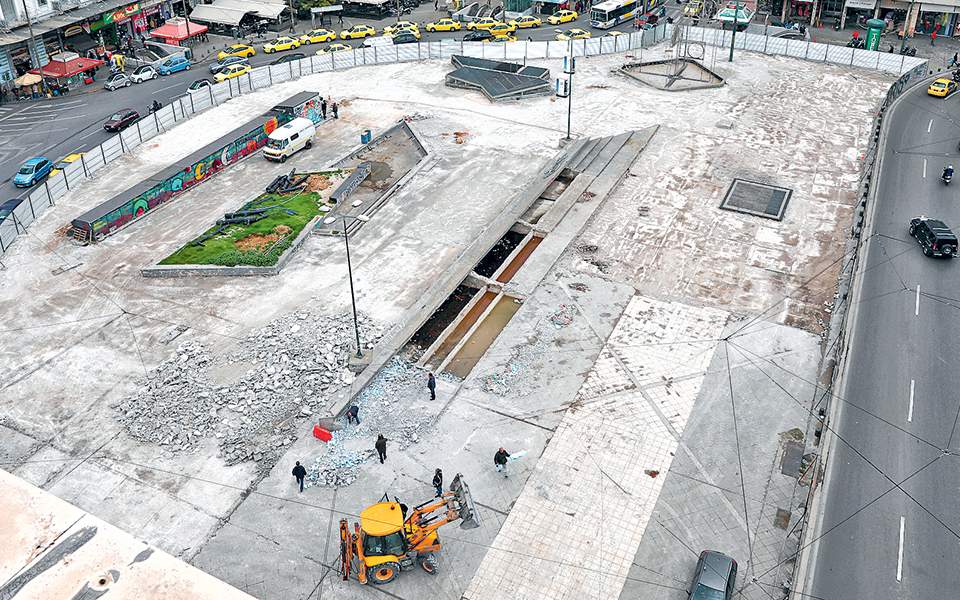 Omonia Square to remain shut over the summer