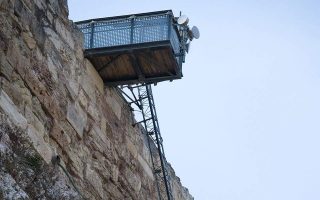Acropolis lift back in operation